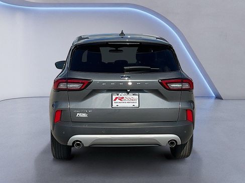 Used 2024 Ford Escape Active w/ Tech Pack #1 FWD image 4