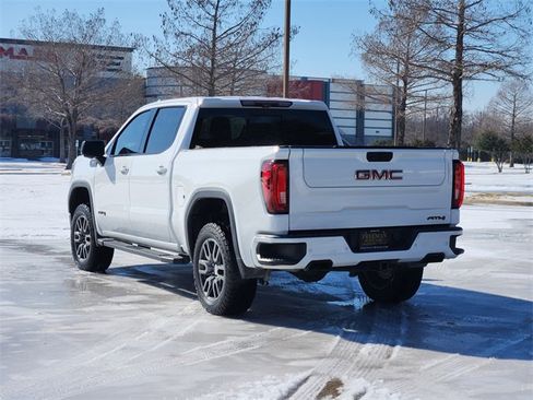 Used 2020 GMC Sierra 1500 AT4 w/ AT4 Premium Package image 7