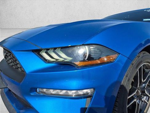 Used 2019 Ford Mustang Coupe w/ Equipment Group 101A RWD image 10