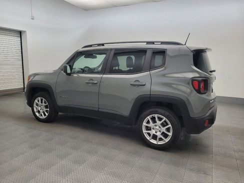 Used 2022 Jeep Renegade Latitude w/ Convenience Group AWD/4WD image 3