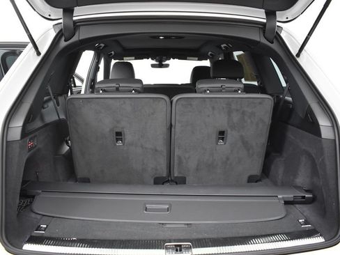 Used 2025 Audi Q7 3.0T Premium w/ Convenience Package AWD/4WD image 22