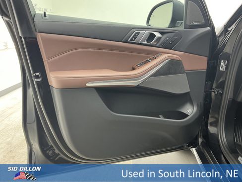 Used 2026 BMW X5 xDrive50e image 16