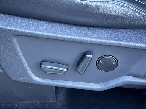 New 2025 Ford Bronco Outer Banks w/ Sasquatch Package image 19