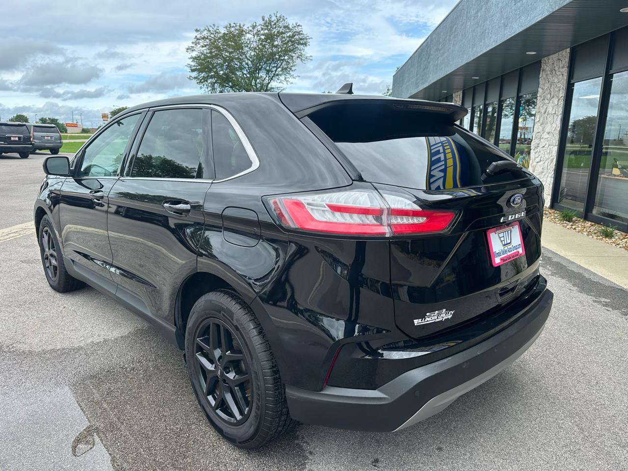 Used 2024 Ford Edge SEL AWD/4WD image 5
