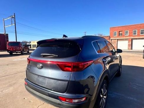 Used 2019 Kia Sportage EX w/ EX Premium Package image 7