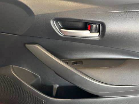 Certified 2021 Toyota Corolla LE image 22