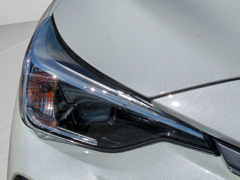 New 2026 Subaru Crosstrek 2.0i Premium image 10