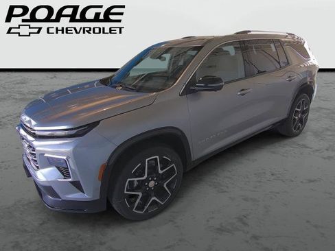 New 2026 Chevrolet Traverse High Country FWD image 1