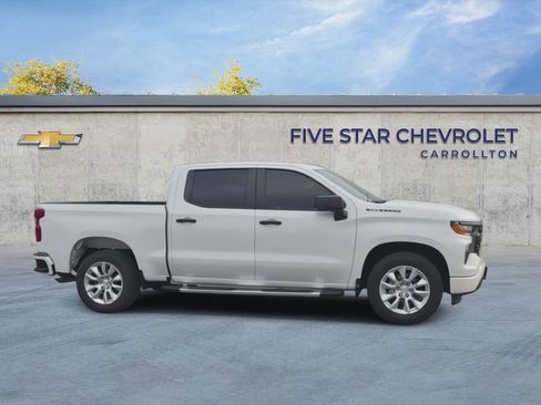 Used 2024 Chevrolet Silverado 1500 Custom w/ LPO, Dark Essentials Package image 9