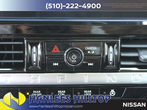 New 2026 Nissan Pathfinder SL w/ SL Premium Package AWD/4WD image 28