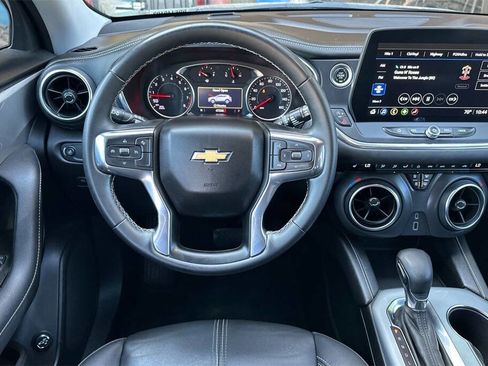Used 2023 Chevrolet Blazer LT image 15