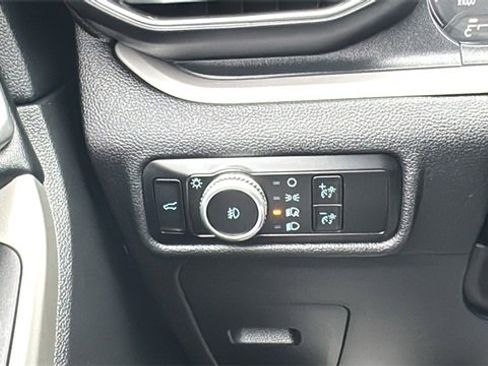 Certified 2023 Ford Explorer XLT w/ Equipment Group 202A image 15