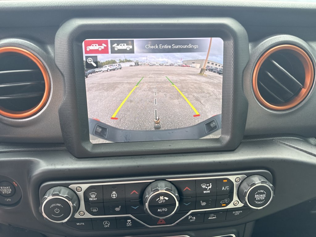 Used 2020 Jeep Gladiator Mojave AWD/4WD image 23
