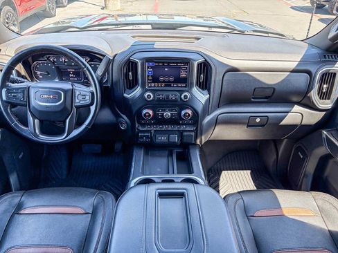 Used 2020 GMC Sierra 1500 AT4 w/ AT4 Premium Package AWD/4WD image 12