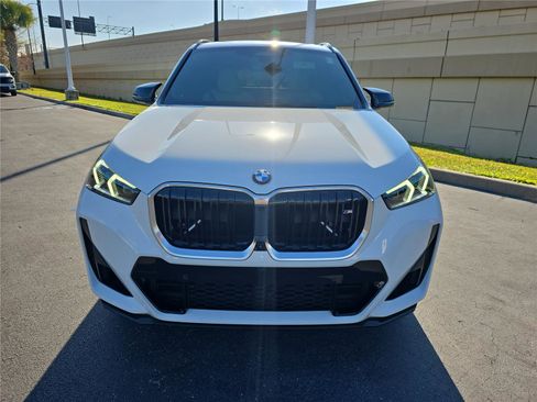 Used 2024 BMW X1 M35i w/ Premium Package image 2