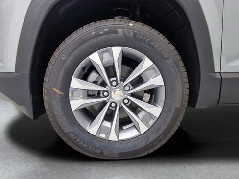 New 2026 Chevrolet Equinox LT w/ Safety and Technology Package image 34