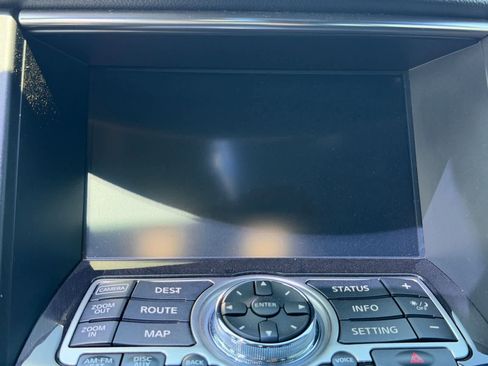 Used 2016 INFINITI QX70 2WD w/ Premium Package image 13