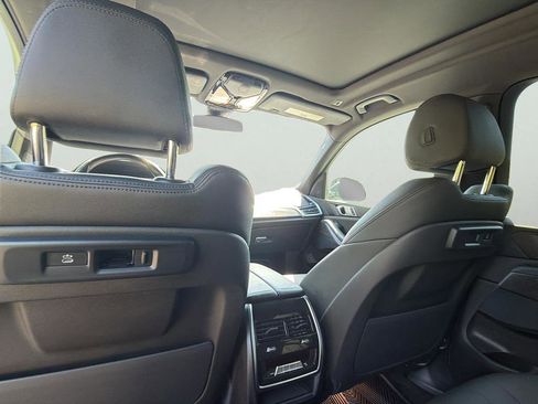 Used 2022 BMW X5 sDrive40i w/ Parking Assistance Package RWD image 39
