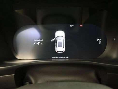 Used 2023 Volvo XC40 Recharge Ultimate w/ Protection Package Premier AWD/4WD image 10