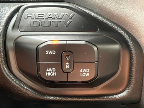 Used 2026 RAM 2500 Big Horn AWD/4WD image 25