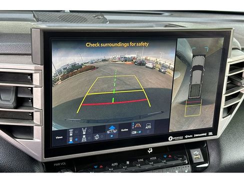 Used 2024 Toyota Tundra Limited AWD/4WD image 22