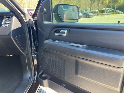 Used 2017 Ford Expedition EL XL w/ Equipment Group 101A image 15