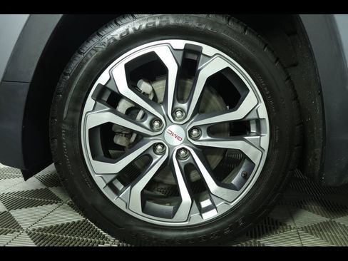 Used 2020 GMC Terrain SLT w/ Preferred Package image 6