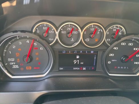 Used 2020 Chevrolet Silverado 1500 LT w/ Texas Edition image 7