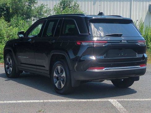 Certified 2022 Jeep Grand Cherokee Limited 4xe w/ MOPAR Finishing Package AWD/4WD image 8