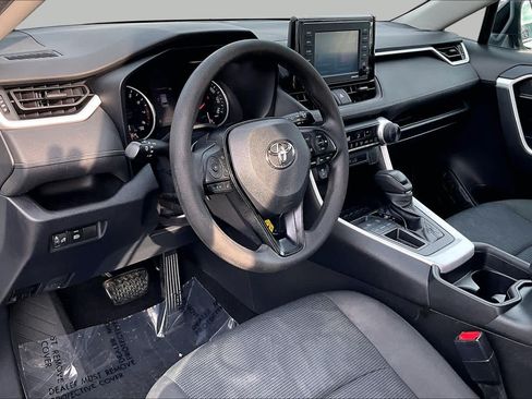Used 2020 Toyota RAV4 LE w/ All Weather Liner Package FWD image 18