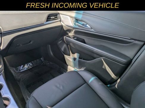 Used 2025 Cadillac CT4 Premium Luxury RWD image 13