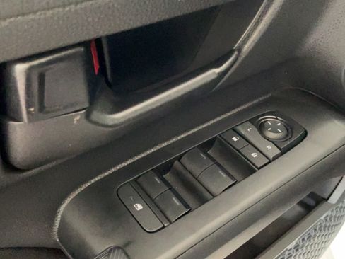 Certified 2025 Toyota Tacoma SR5 RWD image 17