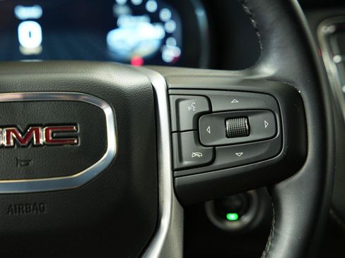 Certified 2024 GMC Yukon SLT AWD/4WD image 46