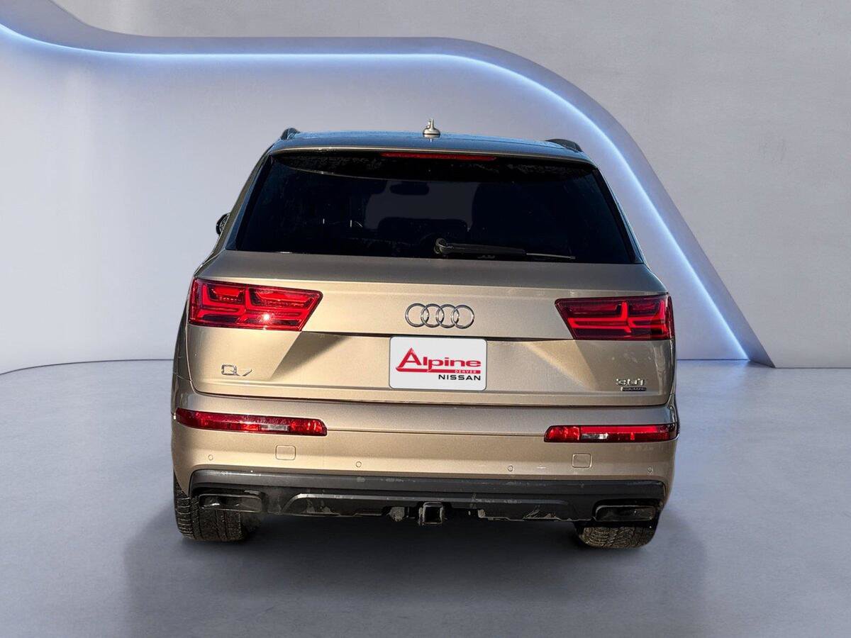 Used 2018 Audi Q7 3.0T Prestige AWD/4WD image 4