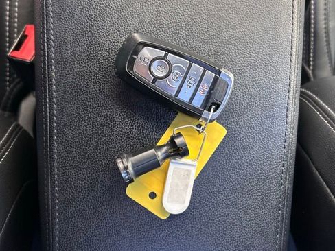 Used 2018 Ford Explorer Limited w/ Equipment Group 301A image 40