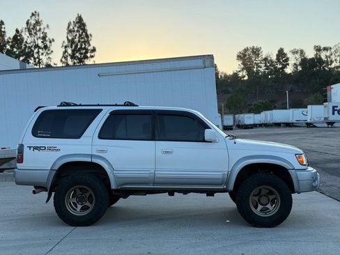 Used 1999 Toyota 4Runner Limited w/ Upgrade Value Pkg 5 AWD/4WD image 13