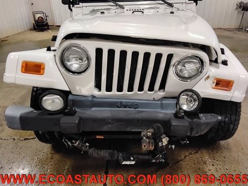 Used 2000 Jeep Wrangler Sahara image 18