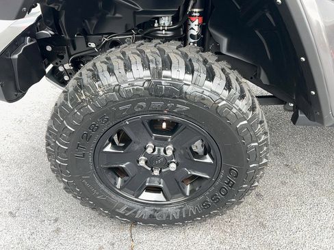 Used 2022 Jeep Gladiator Mojave w/ Trailer Tow Package image 9