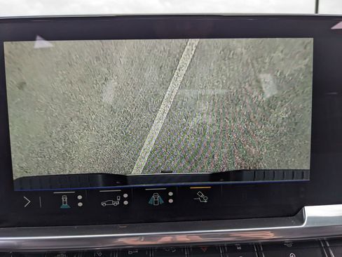 Used 2025 Chevrolet Silverado 2500 High Country w/ High Country Premium Package image 43