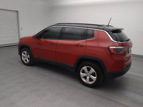 Used 2020 Jeep Compass Latitude image 3