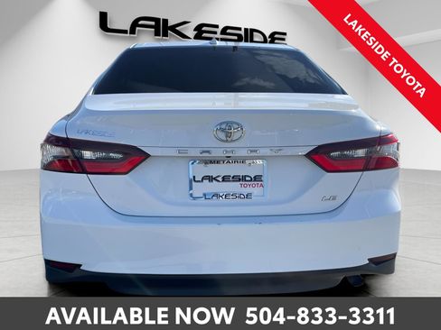 Used 2024 Toyota Camry LE image 5