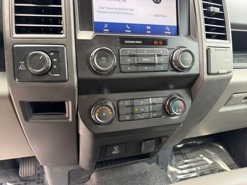 Used 2022 Ford F350 XL w/ Power Equipment Group AWD/4WD image 32