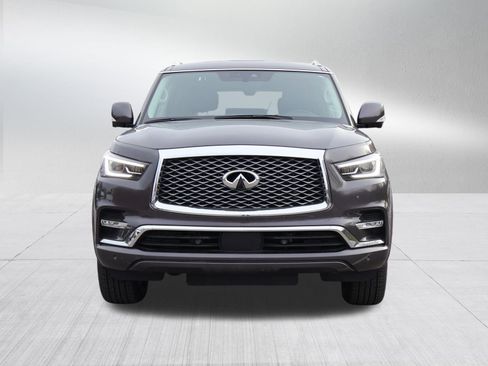 Used 2024 INFINITI QX80 Luxe image 2
