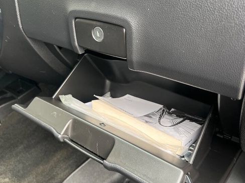 Used 2015 GMC Sierra 1500 Base 4x4 4dr Double Cab 6.5 ft w/ Sierra Convenience Package image 15