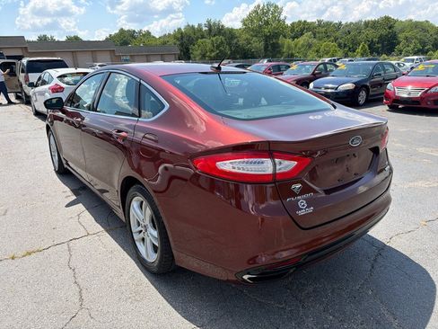 Used 2016 Ford Fusion SE w/ Equipment Group 202A FWD image 8