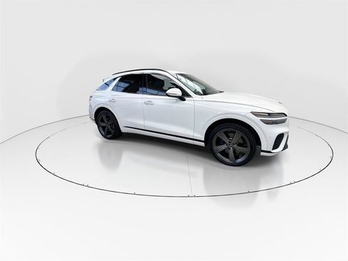 Used 2022 Genesis GV70 3.5T Sport w/ Sport Prestige Package image 4