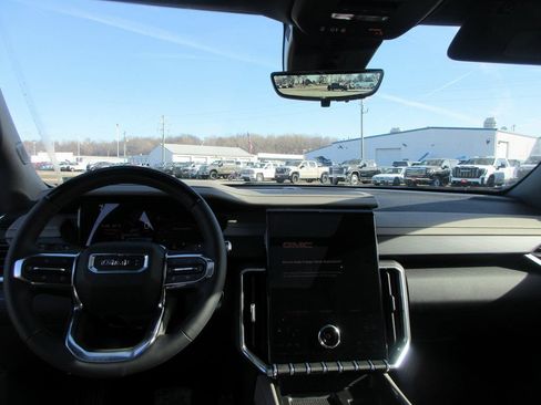 New 2026 GMC Acadia Elevation w/ Super Cruise Package AWD/4WD image 16