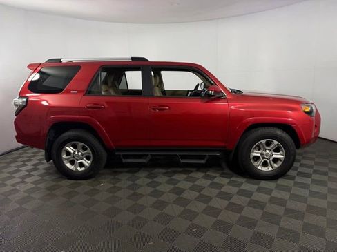 Used 2022 Toyota 4Runner SR5 RWD image 8