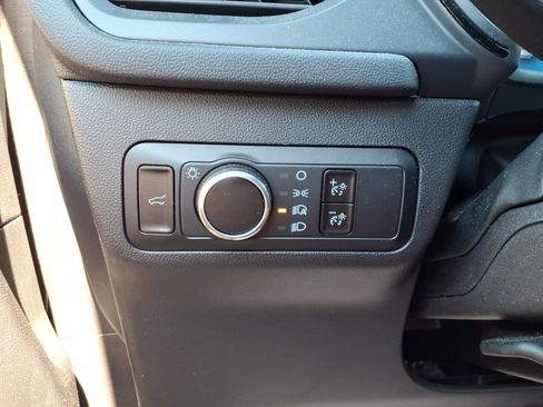Used 2025 Ford Escape ST-Line w/ Tech Pack #1 FWD image 13