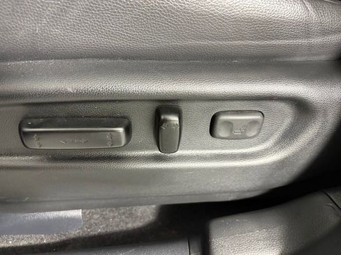 Used 2025 Honda Ridgeline TrailSport image 14